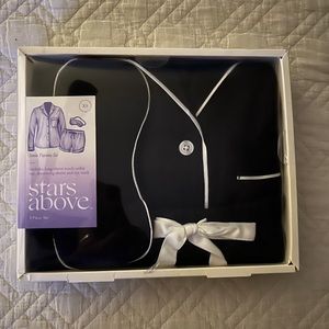 NIB Women’s Sz XS 3 pc Satin PJ Set